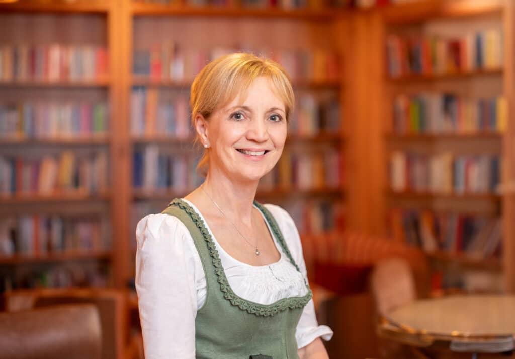 GM25 RG Gastronomin des Jahres Ulrike Retter 02 cFoto Fischer.jpg