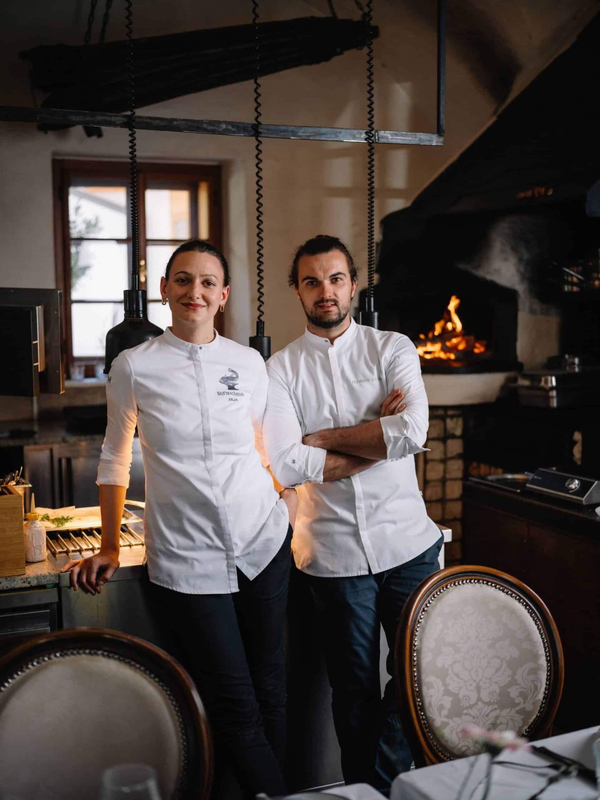 ๐รค๐ซ๐ง๐ญ๐ง๐๐ซ ๐๐ฎ๐จ ๐ฆ๐ข๐ฌ๐๐ก๐ญ ๐๐๐ฌ๐ญ๐ซ๐จ-๐๐ณ๐๐ง๐ ๐๐ฎ๐ 1 stiftsschmiede anja petschauer florian satranc martin hofmann scaled