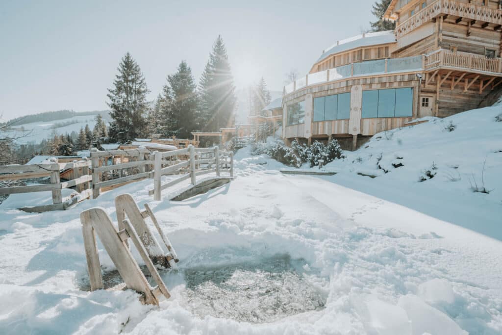 ๐๐๐ง๐ง ๐๐ข๐ง๐ญ๐๐ซ๐ฒ๐จ๐ ๐ ๐๐ฎ๐ ๐๐ข๐ฌ๐๐๐๐๐ง ๐ญ๐ซ๐ข๐๐๐ญ 3 Eisbad Yogahaus R Betzel 3